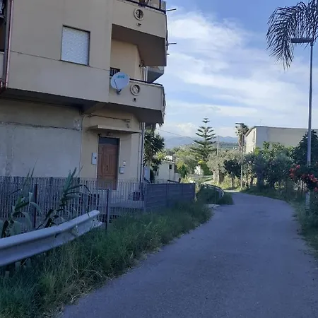 Tutto Mare Apartment *